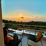 Villa Calmia Fine Living