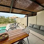 Villa Calmia Fine Living