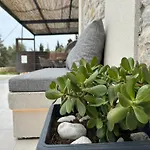 Calmia Fine Living Villa Tsoukaládhes