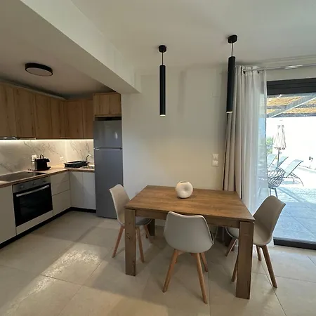 Calmia Fine Living فيلة