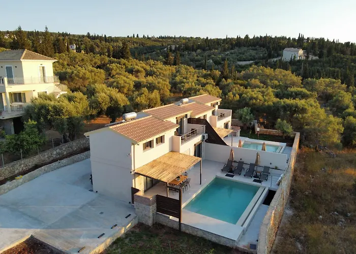 Вилла Calmia Fine Living *