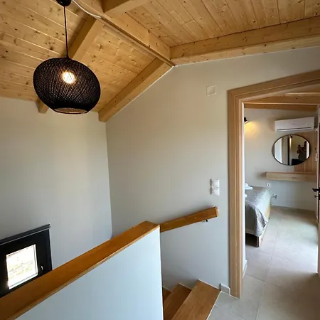 Villa Calmia Fine Living *