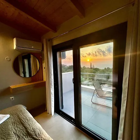 Villa Calmia Fine Living Tsoukaladhes
