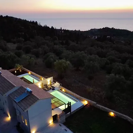Villa Calmia Fine Living Tsoukaladhes
