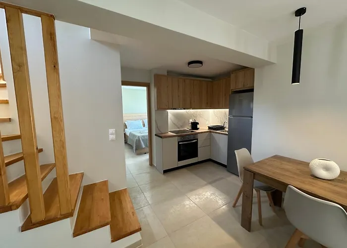 Calmia Fine Living Villa Tsoukaládhes
