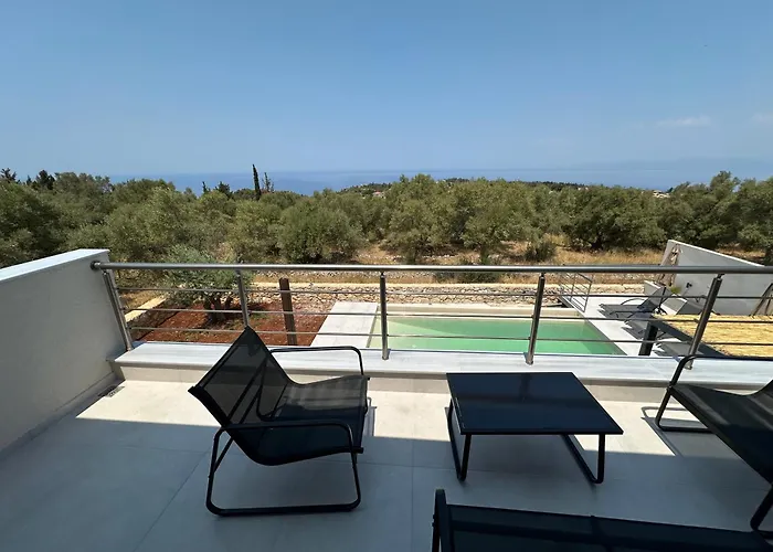 Calmia Fine Living